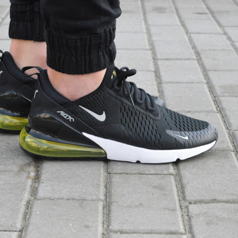 Nike Air Max 270 FN8006-001