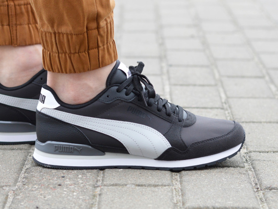 ramp vanavond voor het geval dat Puma ST RUNNER v3 L 384857 14