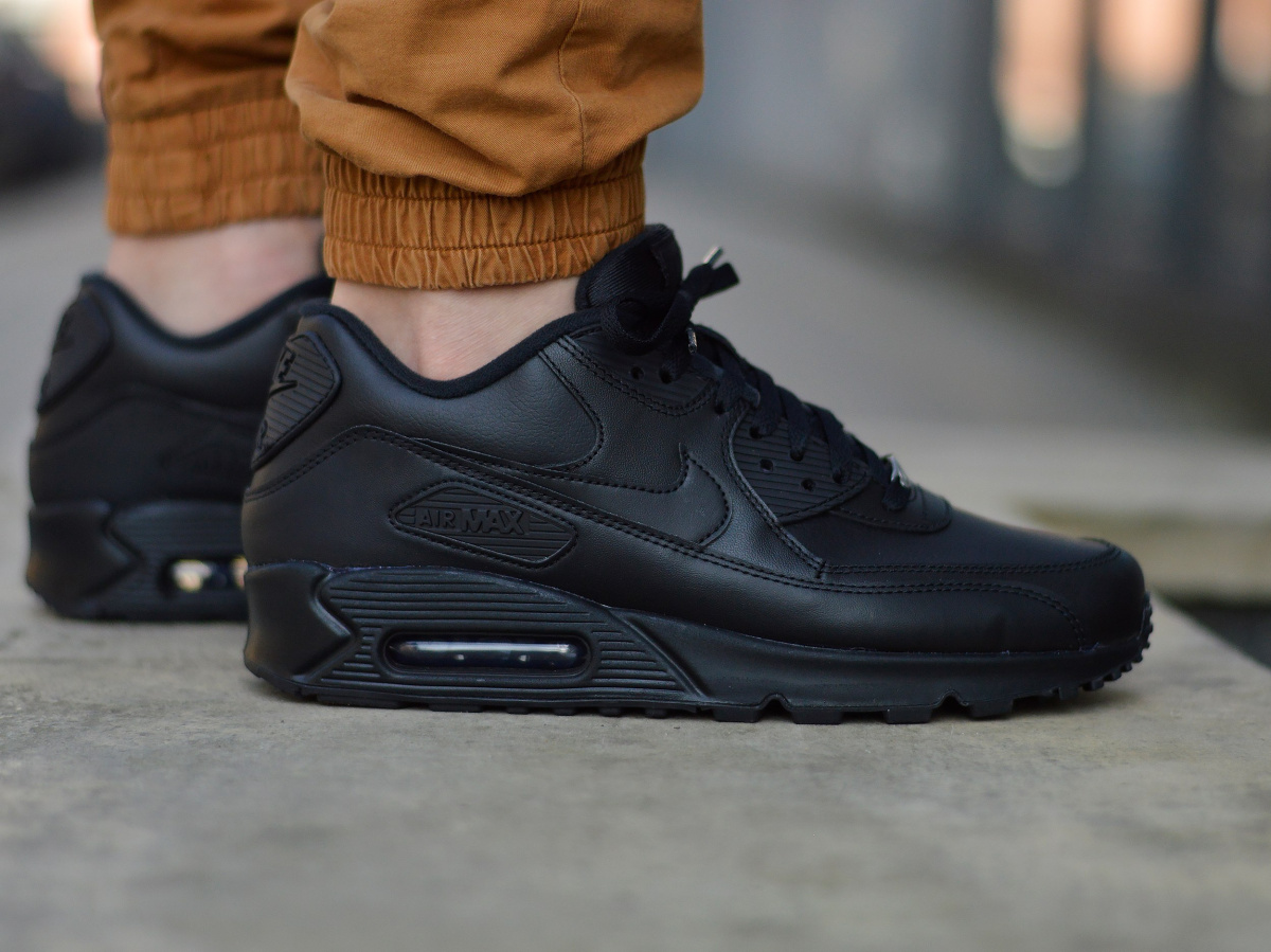 air max leather