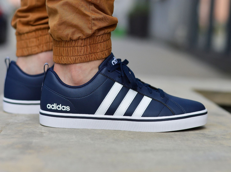 adidas pace vs blue