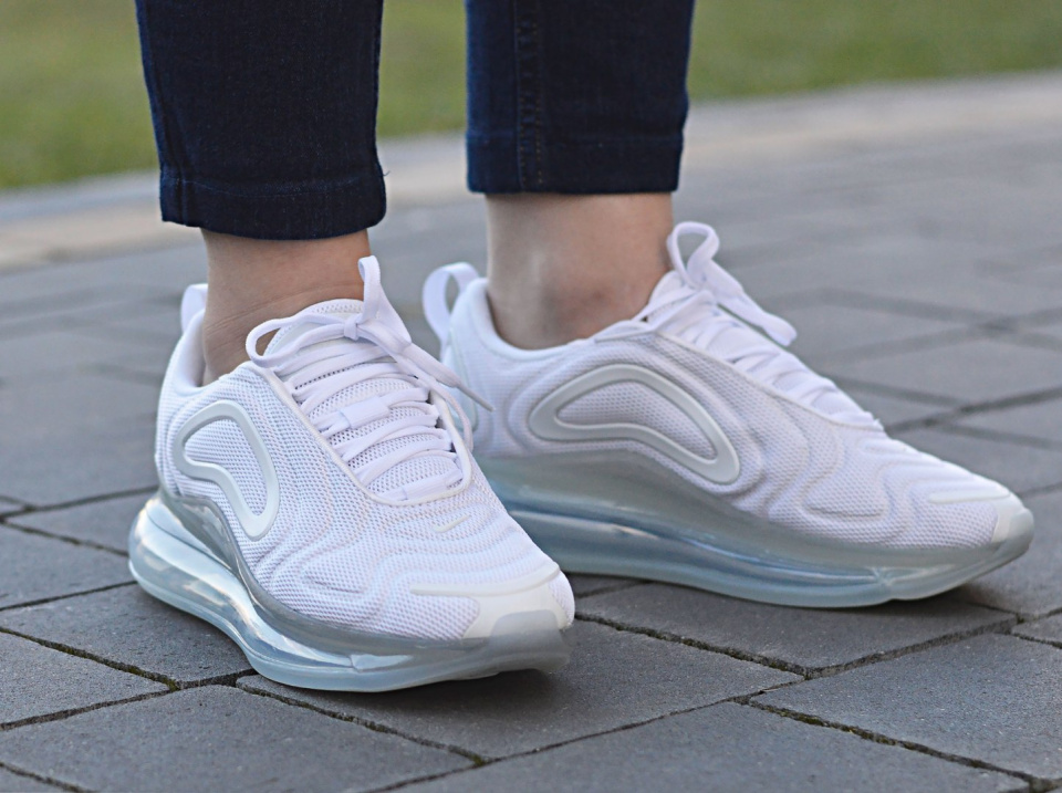 Nike Air Max 720 AQ3196-100 Nike Air Max 720 AQ3196-100