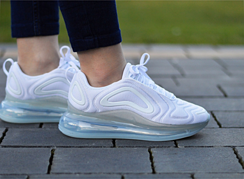 Nike Air Max 720 AQ3196-100 Nike Air Max 720 AQ3196-100