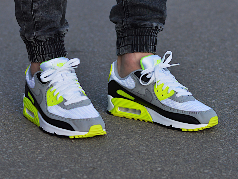 Nike Air Max 90 CD0881-103 Nike Air Max 90 CD0881-103