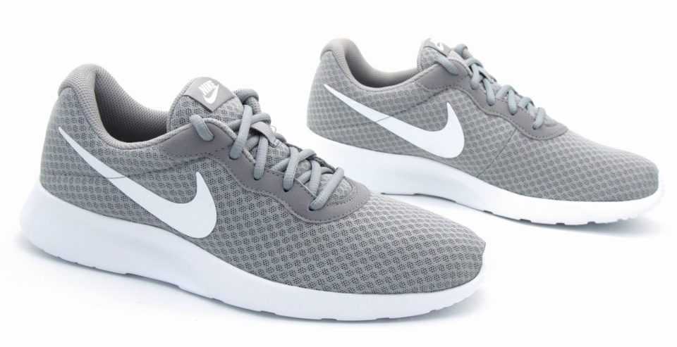 Nike Tanjun 812654-010 Nike Tanjun 812654-010