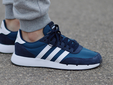 Adidas Run 60s FZ0962