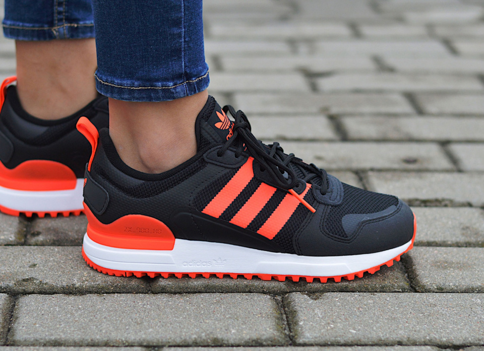 Adidas ZX 700 HD J H68623 Adidas ZX 700 HD J H68623