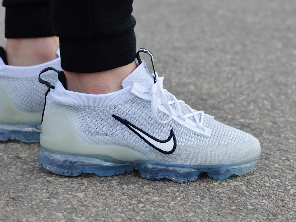 Nike Air VaporMax 2021 FK DH4084-100